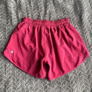 lululemon 2” hotty hots